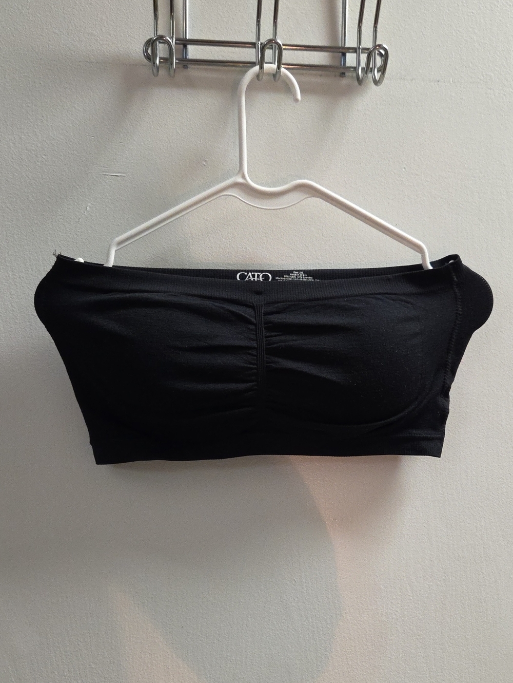 Cato Black Strapless Bandeau Bralette with Light Ruched Center